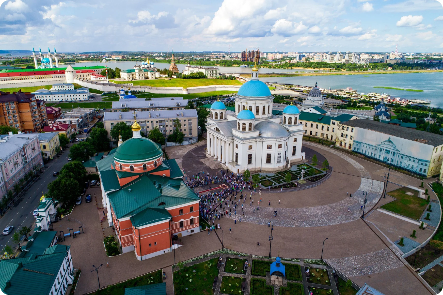 Ансамбль Богородицкого монастыря с высоты