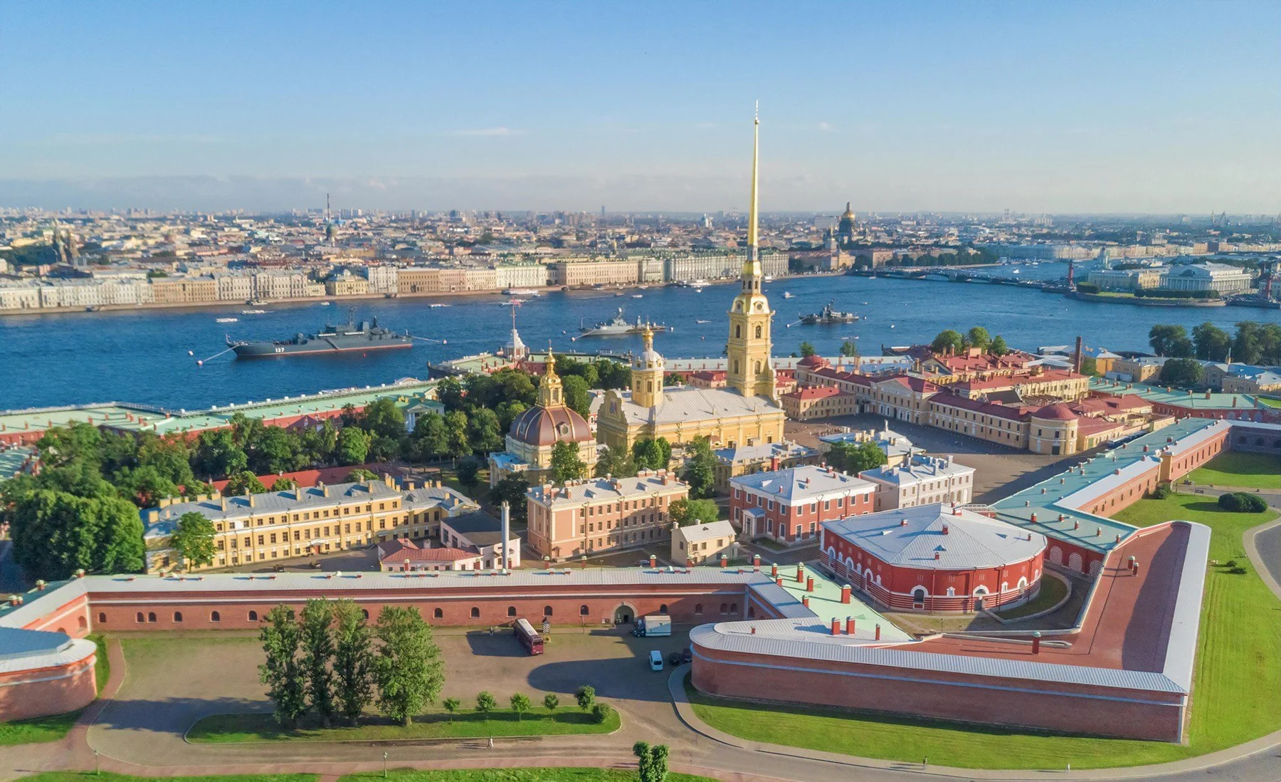 Петропавловская крепость с высоты