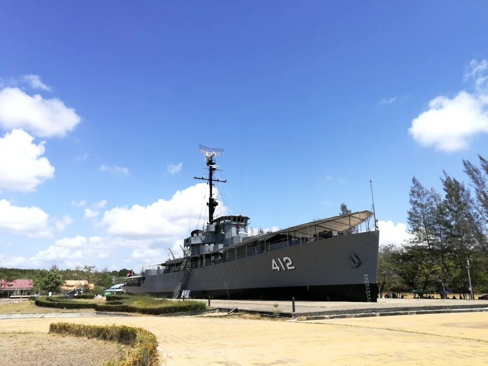 Мемориальный корабль HTMS Prasae с номером 412