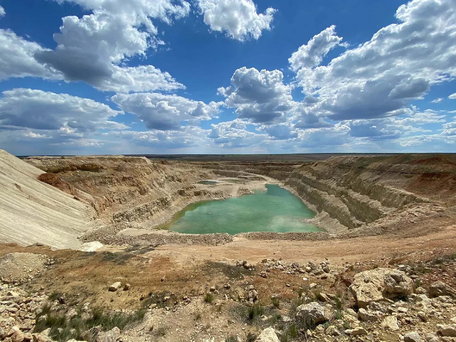Вода в Падовском карьере