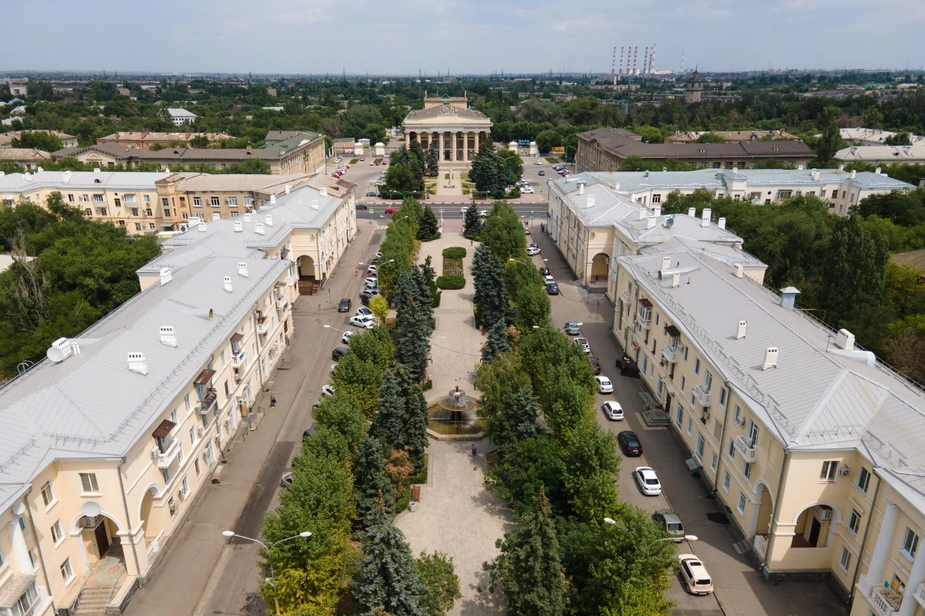 Старая часть Волжского с высоты