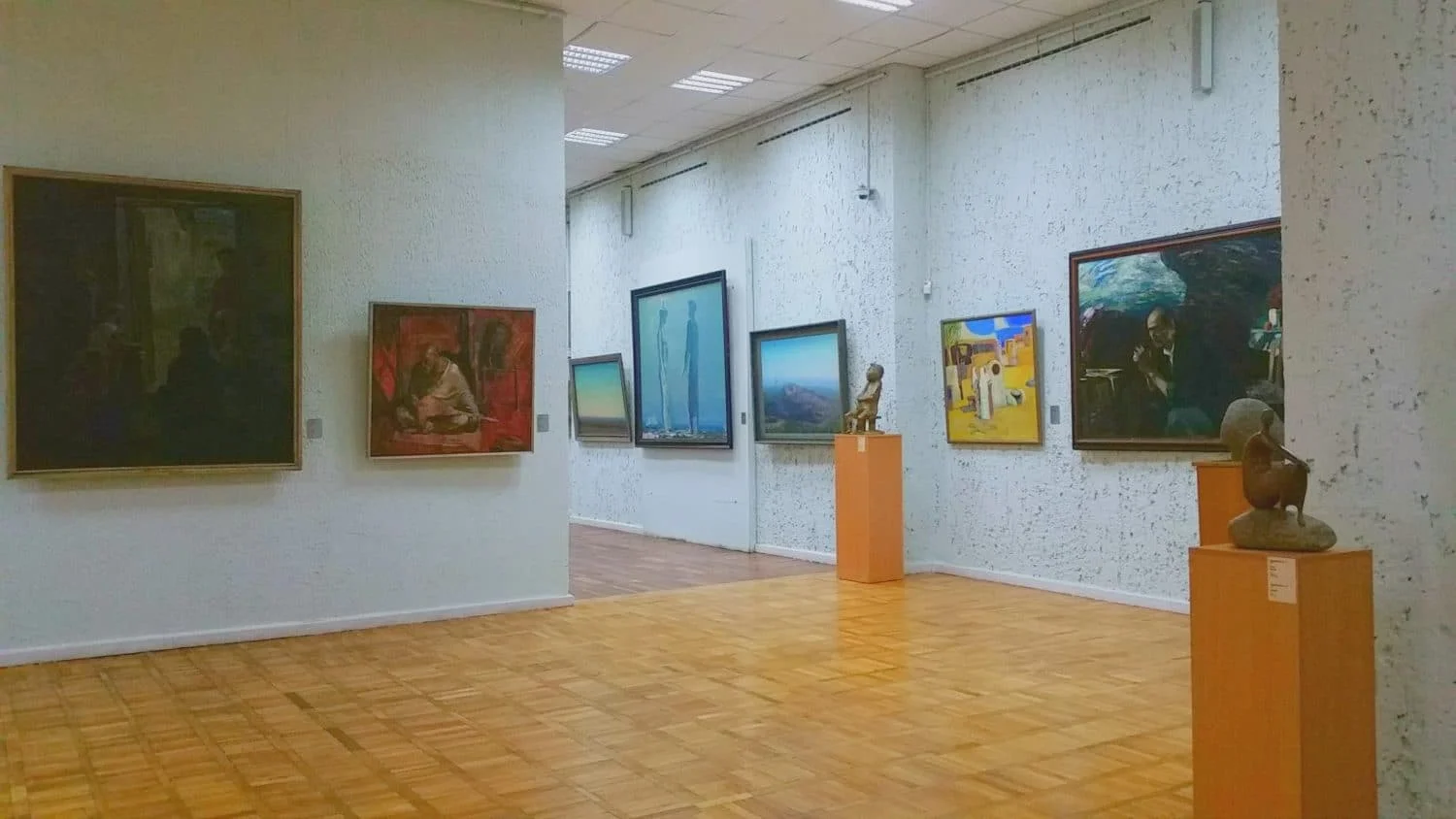 Музей Гапара Айтиева в Бишкеке: живопись, скульптура и кыргызское искусство — фото 1