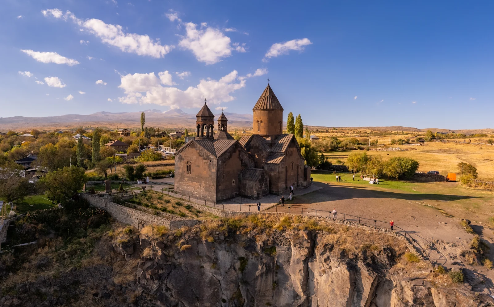 Сагмосаванк и Ованаванк: два монастыря над ущельем Касаха — фото 1