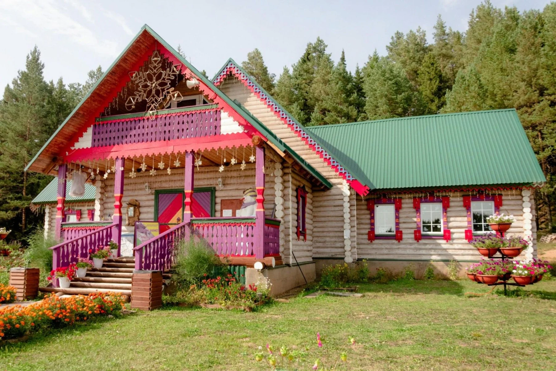 Дом Тол Бабая в тёплый сезон