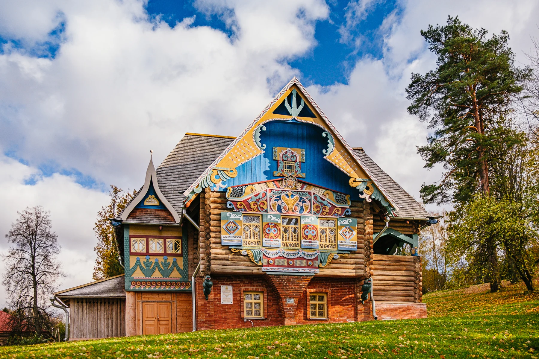 Резной Теремок во Флёново